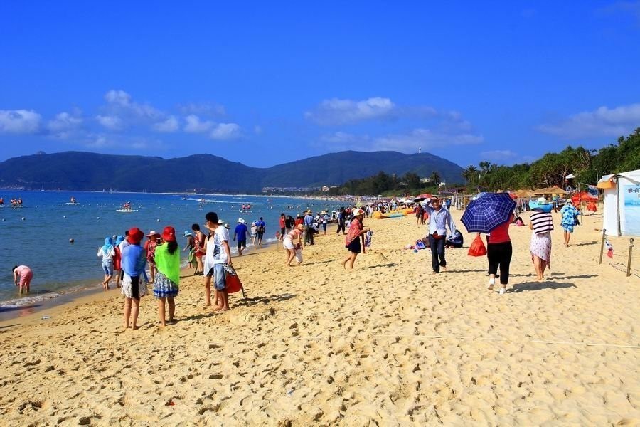 “五一”假期支付業(yè)務創(chuàng)新高 假日經濟再現(xiàn)新活力